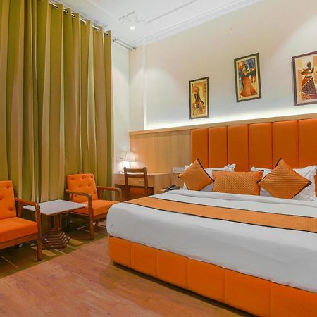 Hotel Ricky International Amritsar Bagian luar foto