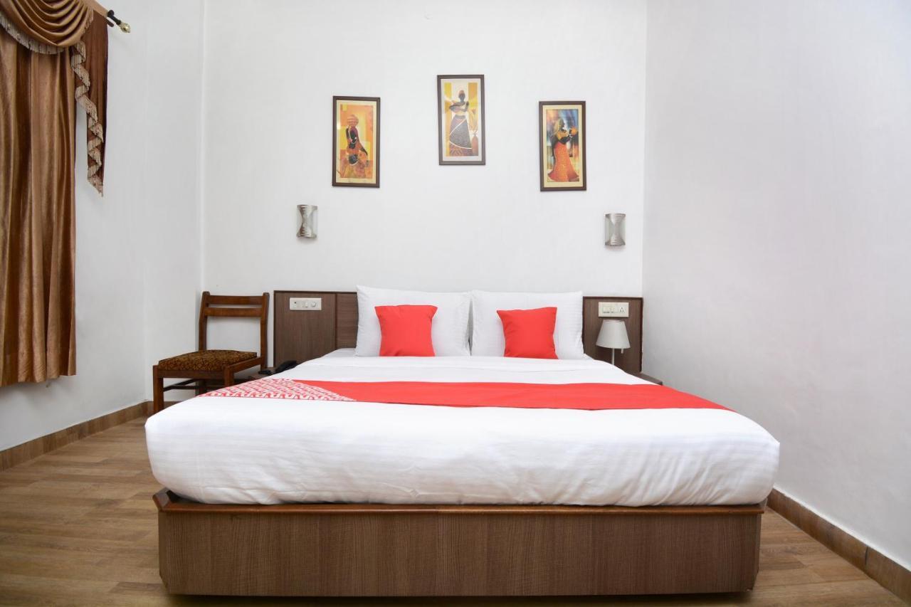 Hotel Ricky International Amritsar Bagian luar foto